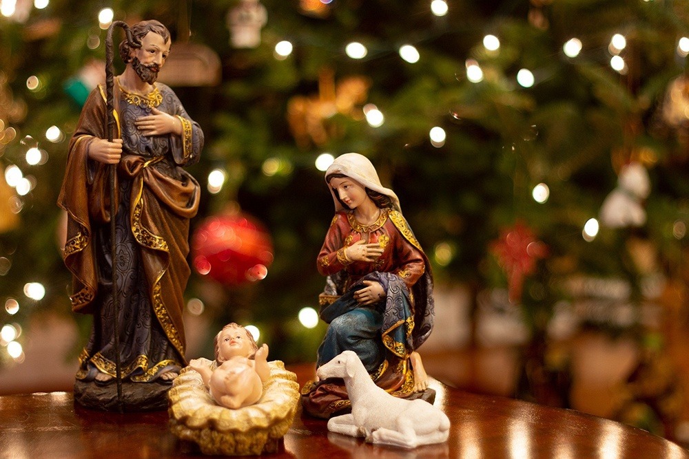 CHRISTMAS: AND THE DOPPELGANGERS OF JESUS CHRIST - BY KNIGHT FREDEL 2 CHRISTMAS: AND THE DOPPELGANGERS OF JESUS CHRIST - BY KNIGHT FREDEL