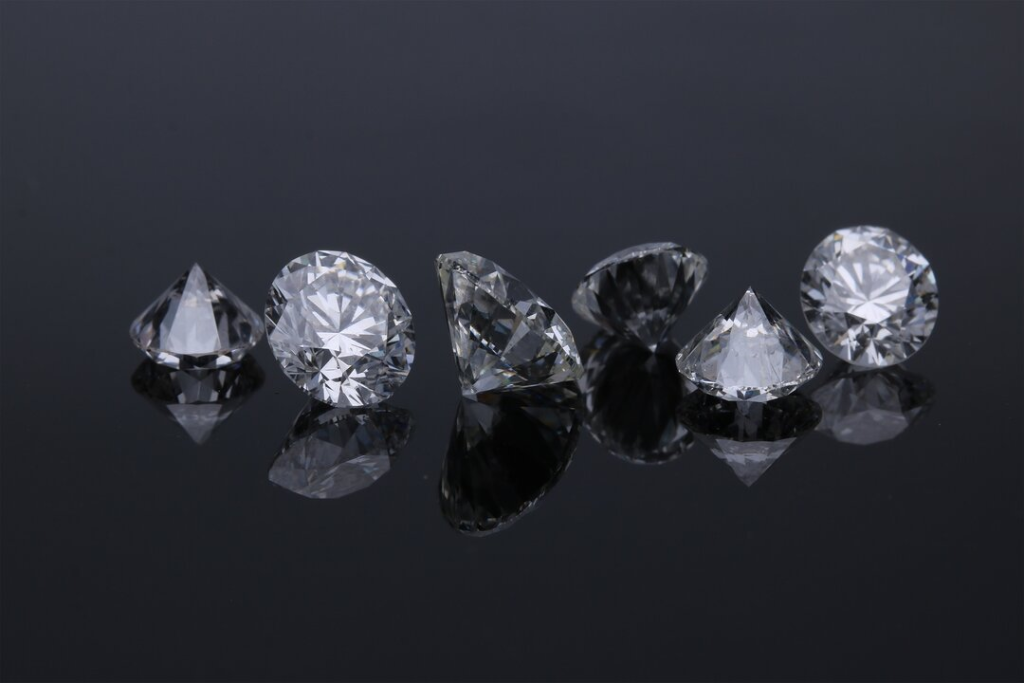 MOISSANITE LEGEND: And Why Men Should Also Wear the Damn Ring - By Knight Fredel